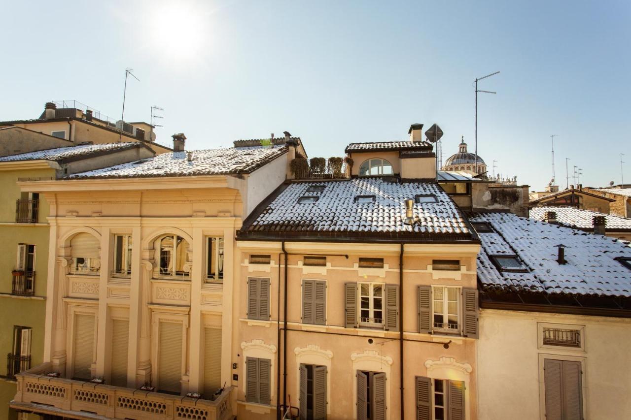 Palazzo Le Poste - Suite And Apartments Parma Exterior photo